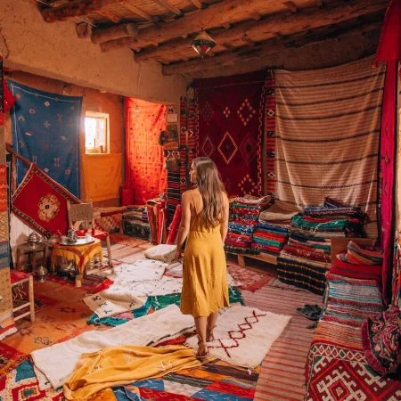 5dcca0c6cf5310765ebf161b_morocco-sahara-desert-rugs-1